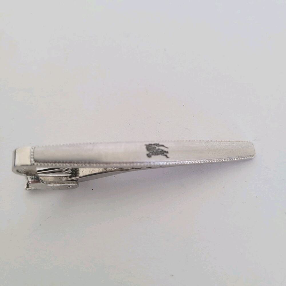 Burberry Silver Tone Tie Bar Clip Rectangle Hallmark Retro Vintage Logo Designer